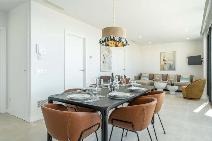 Image No.4-2 Bed Apartment for sale