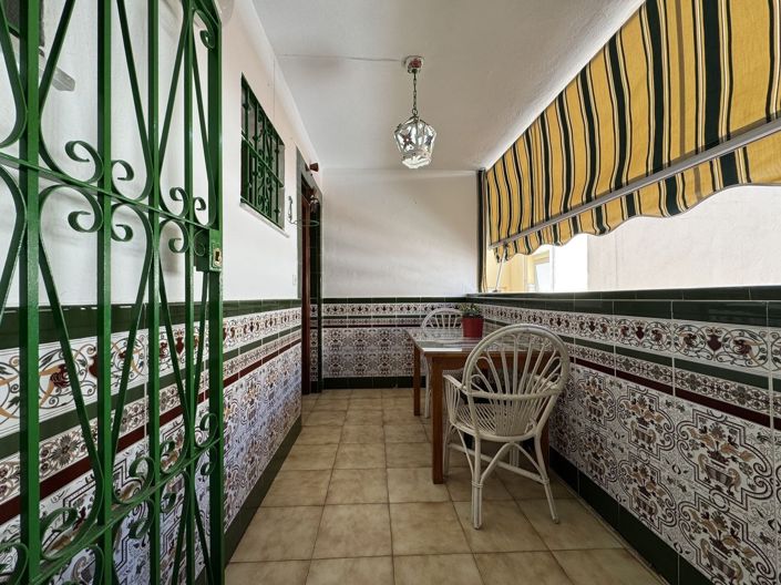 Image No.18-3 Bed Apartment for sale