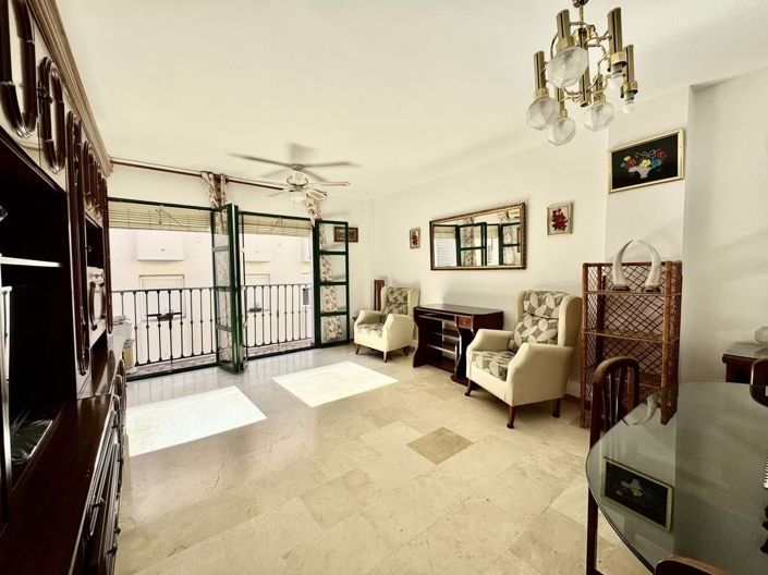 Image No.8-3 Bed Apartment for sale