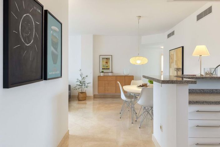 Image No.11-3 Bed Apartment for sale