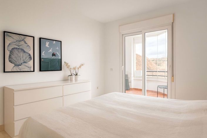 Image No.23-3 Bed Apartment for sale