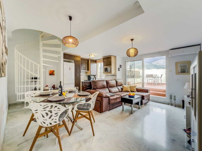 Image No.15-3 Bed Apartment for sale