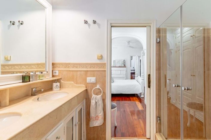 Image No.31-4 Bed Villa for sale