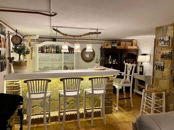 Image No.49-4 Bed Villa for sale