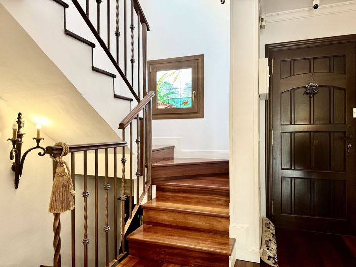 Image No.54-4 Bed Villa for sale