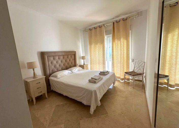 Image No.5-Appartement de 2 chambres à vendre à Estepona