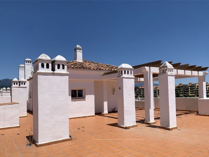 Image No.8-2 Bed Apartment for sale