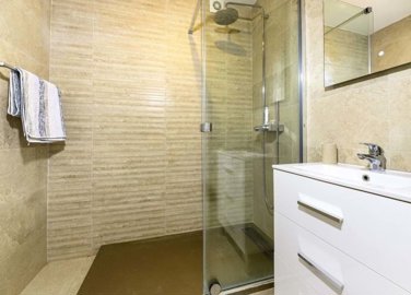 3982-720481-78d1f4f8b6655591b02d22fabb36a692d