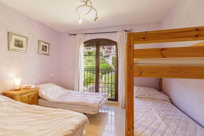 Image No.5-2 Bed Apartment for sale