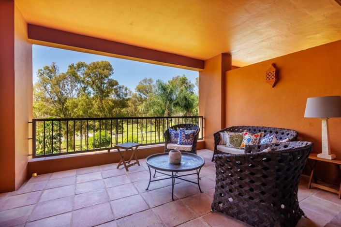 Image No.10-2 Bed Apartment for sale