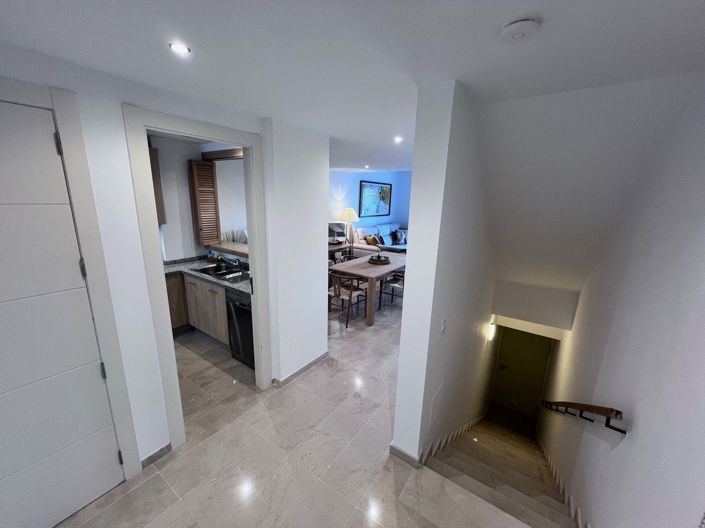 Image No.27-2 Bed Townhouse for sale