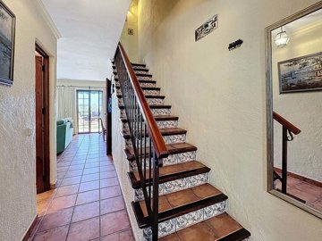 3982-722082-78d1f4f8b6655591b02d22fabb36a692d