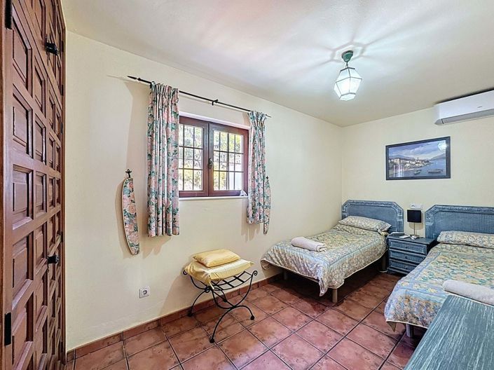 Image No.20-3 Bed Villa for sale