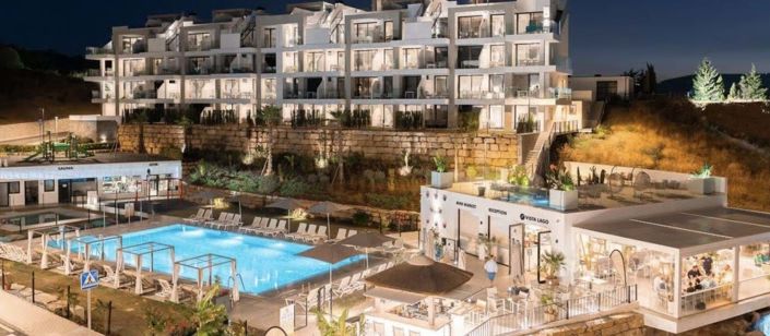 Image No.20-4 Bed Apartment for sale