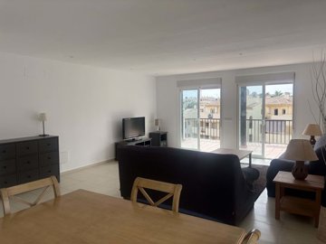 3982-726966-78d1f4f8b6655591b02d22fabb36a692d