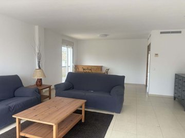 3982-726966-78d1f4f8b6655591b02d22fabb36a692d