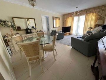 3982-728536-78d1f4f8b6655591b02d22fabb36a692d