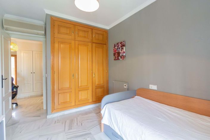 Image No.29-3 Bed Villa for sale