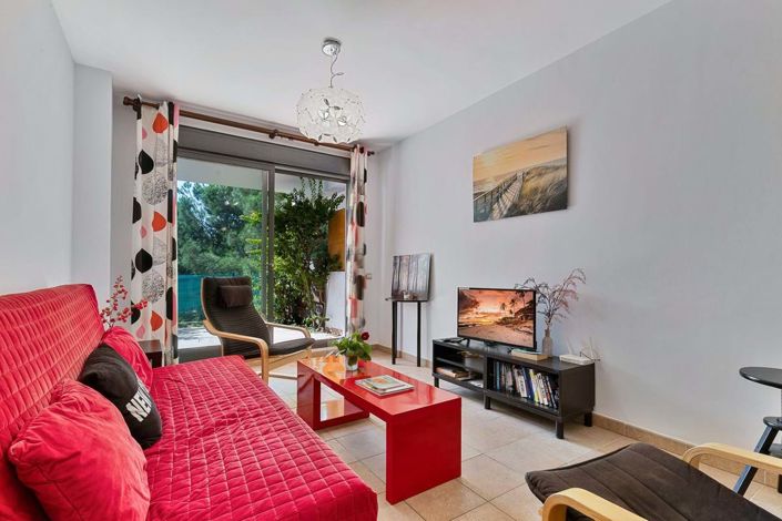 Image No.11-2 Bed Apartment for sale