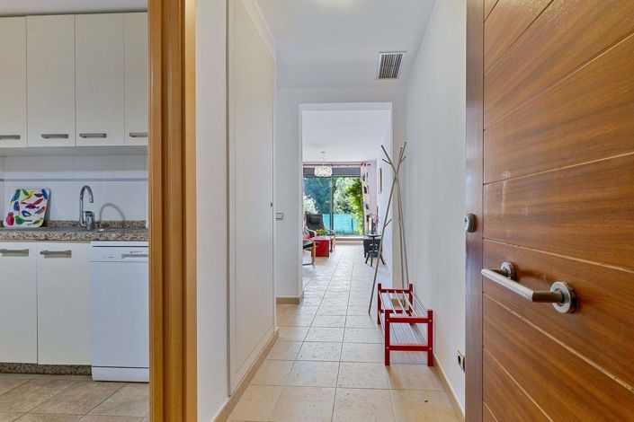 Image No.15-2 Bed Apartment for sale