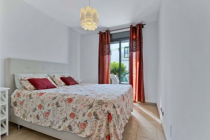 Image No.4-2 Bed Apartment for sale