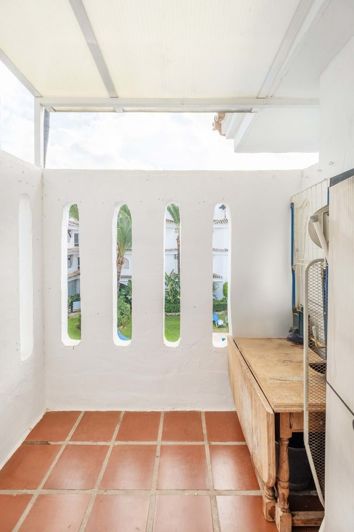 Image No.18-2 Bed Apartment for sale