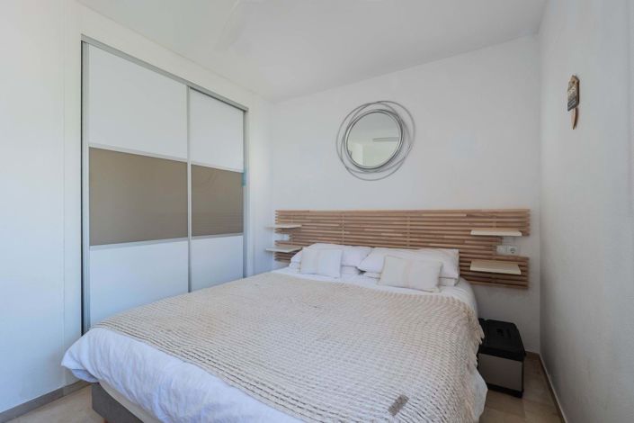 Image No.13-2 Bed Apartment for sale