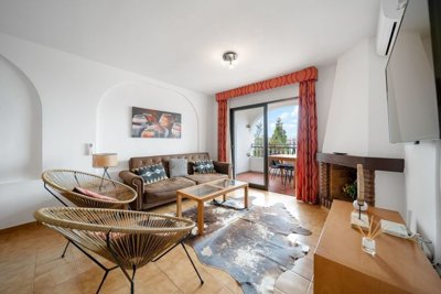 3982-730291-78d1f4f8b6655591b02d22fabb36a692d