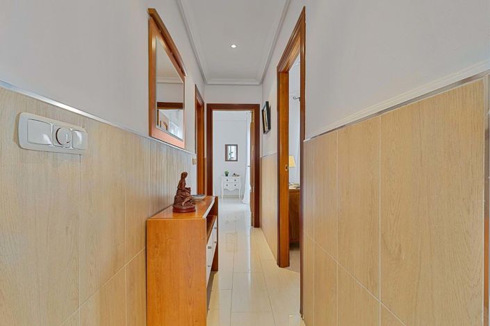 Image No.18-2 Bed Apartment for sale