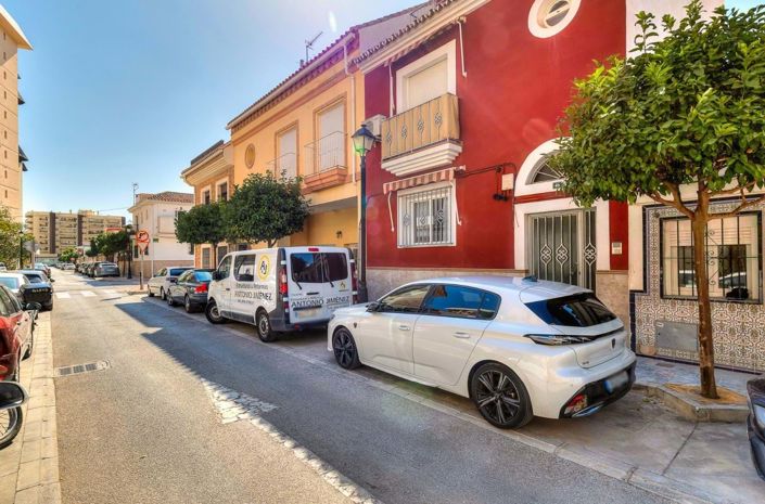 Image No.23-2 Bed Apartment for sale