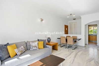 3982-711843-78d1f4f8b6655591b02d22fabb36a692d