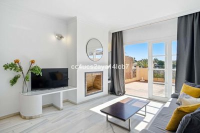 3982-711843-78d1f4f8b6655591b02d22fabb36a692d