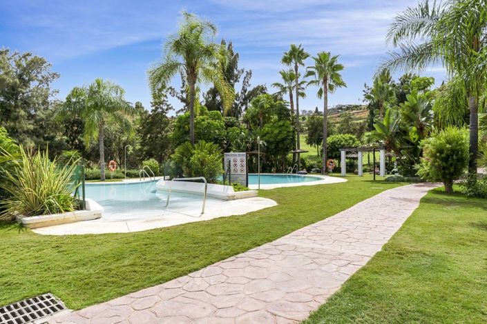 Image No.20-2 Bed Apartment for sale