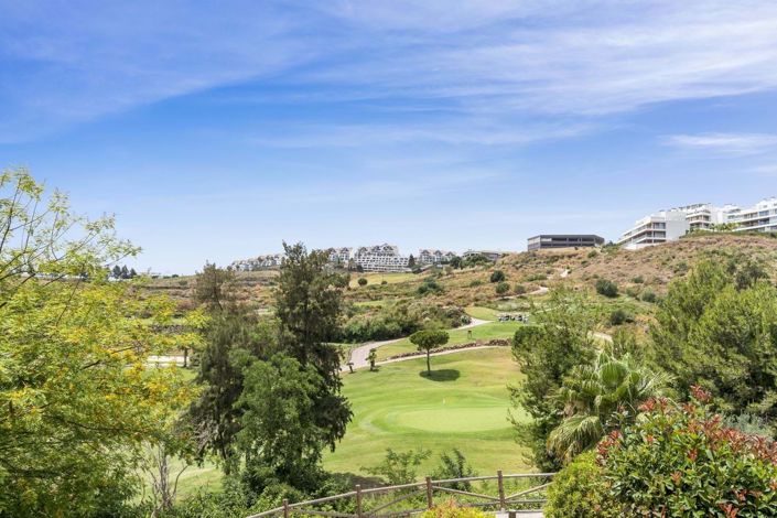 Image No.27-2 Bed Apartment for sale