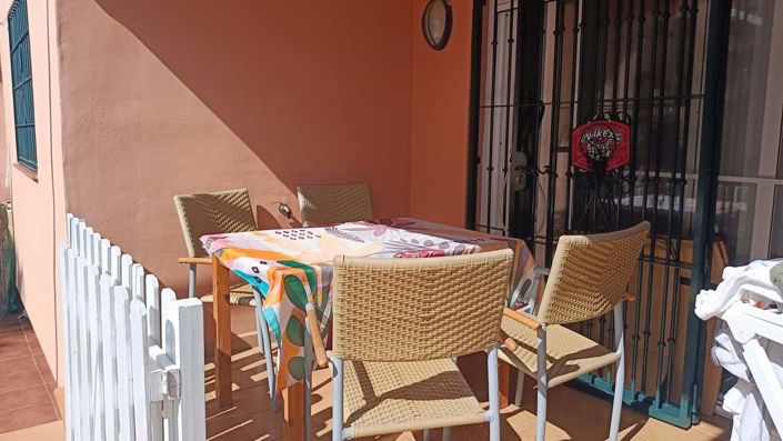 Image No.8-2 Bed Apartment for sale