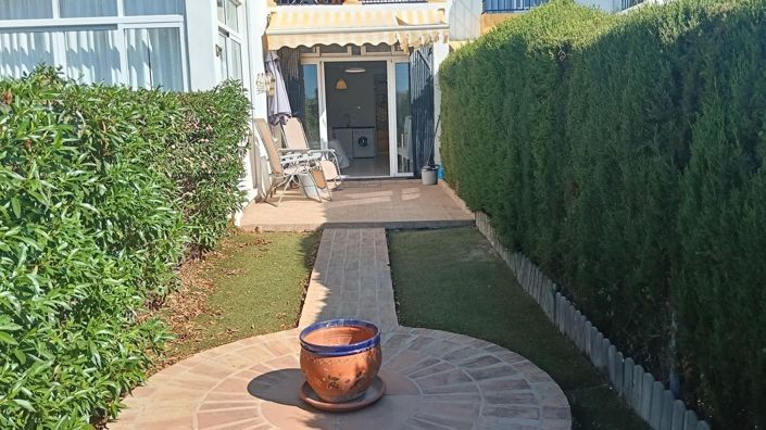 Image No.17-2 Bed Apartment for sale