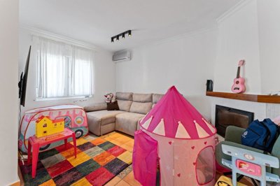 3982-727680-78d1f4f8b6655591b02d22fabb36a692d