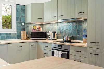 3982-727680-78d1f4f8b6655591b02d22fabb36a692d