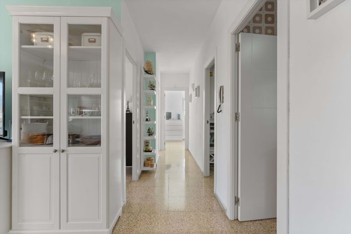 Image No.14-3 Bed Apartment for sale