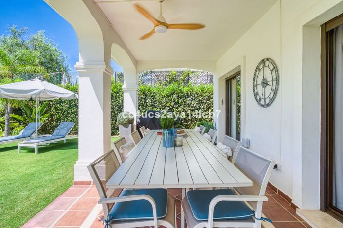 Image No.12-Villa de 3 chambres à vendre à Estepona