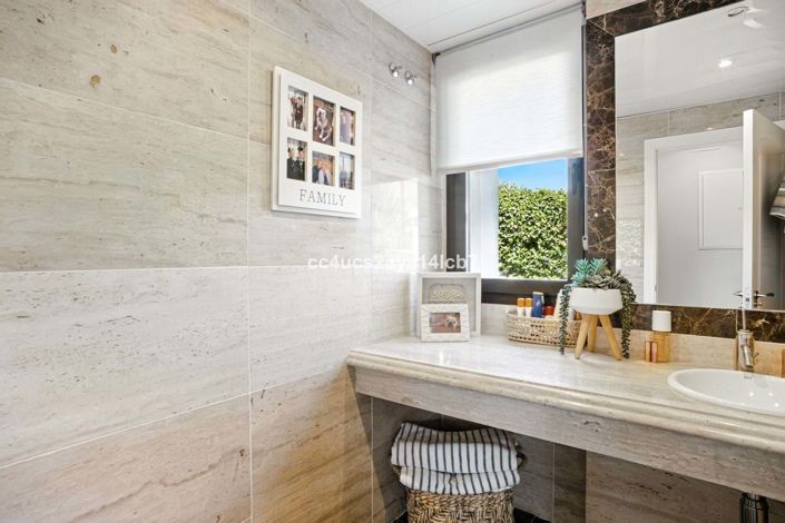 Image No.41-Villa de 3 chambres à vendre à Estepona