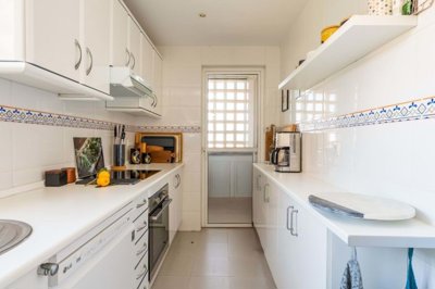 3982-734024-78d1f4f8b6655591b02d22fabb36a692d