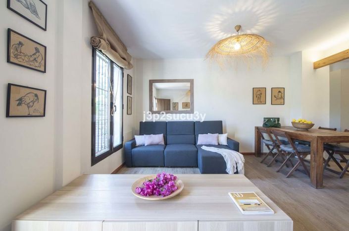 Image No.9-3 Bed Villa for sale