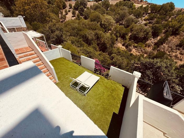 Image No.11-2 Bed Apartment for sale