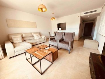 3982-734082-78d1f4f8b6655591b02d22fabb36a692d