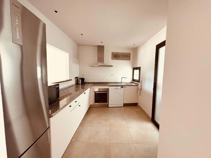 Image No.6-2 Bed Apartment for sale