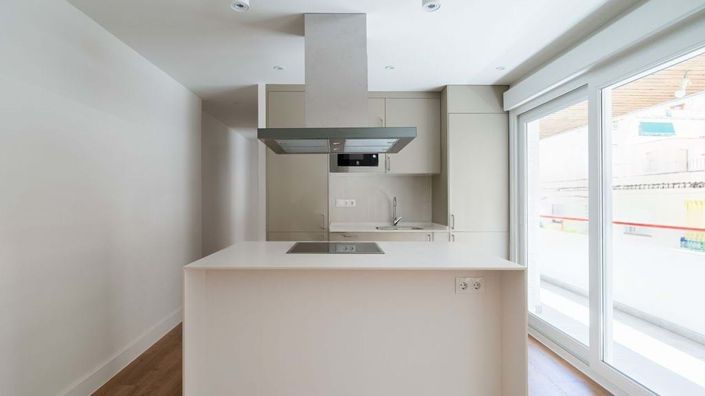 Image No.8-3 Bed Apartment for sale