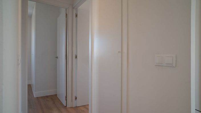 Image No.27-3 Bed Apartment for sale