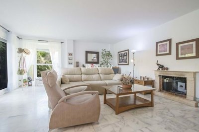 3982-699726-78d1f4f8b6655591b02d22fabb36a692d