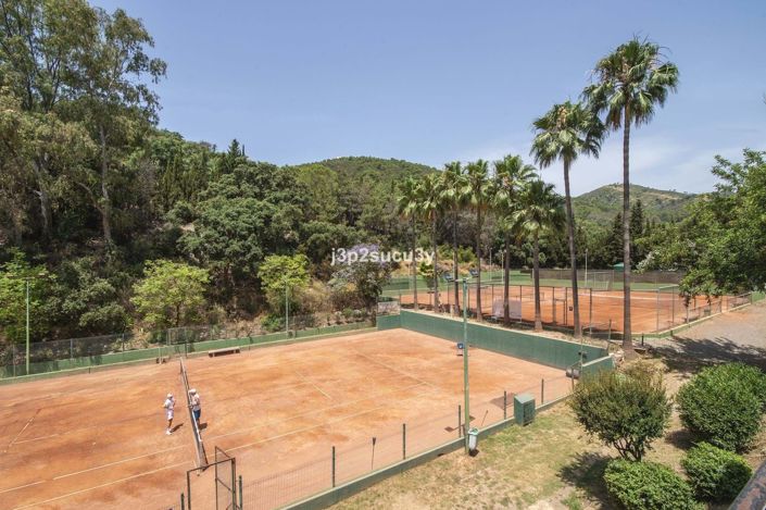 Image No.45-3 Bed Villa for sale